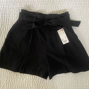 UNIQLO Women Drape Shorts
